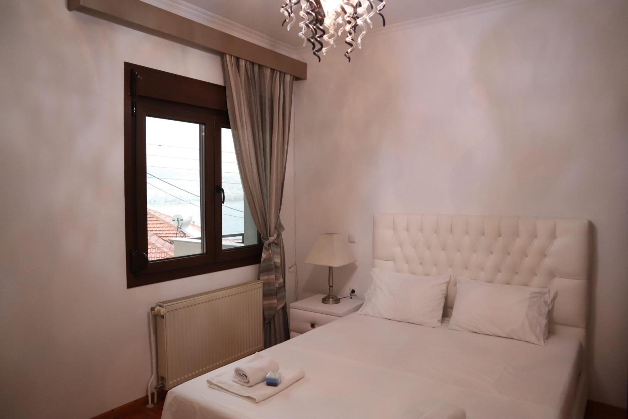 Kouros Kalamitsa Apartment Kavála Exterior photo